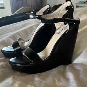 Steve Madden Shiny Black Wedge Sandals
